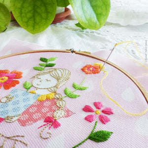 Tamar Nahir-Yanai 6" Embroidery Kit with Hoop